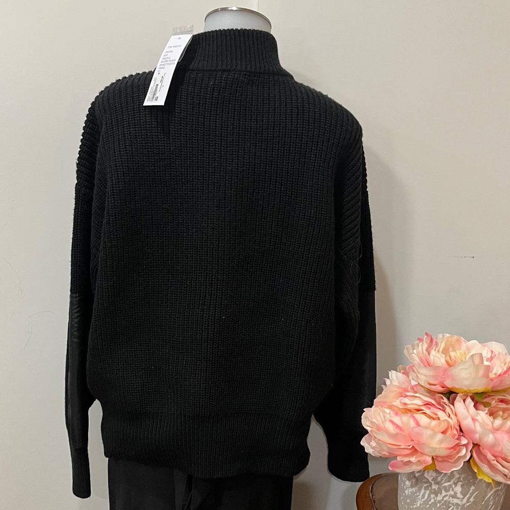 Sweater - Picture 2 of 2